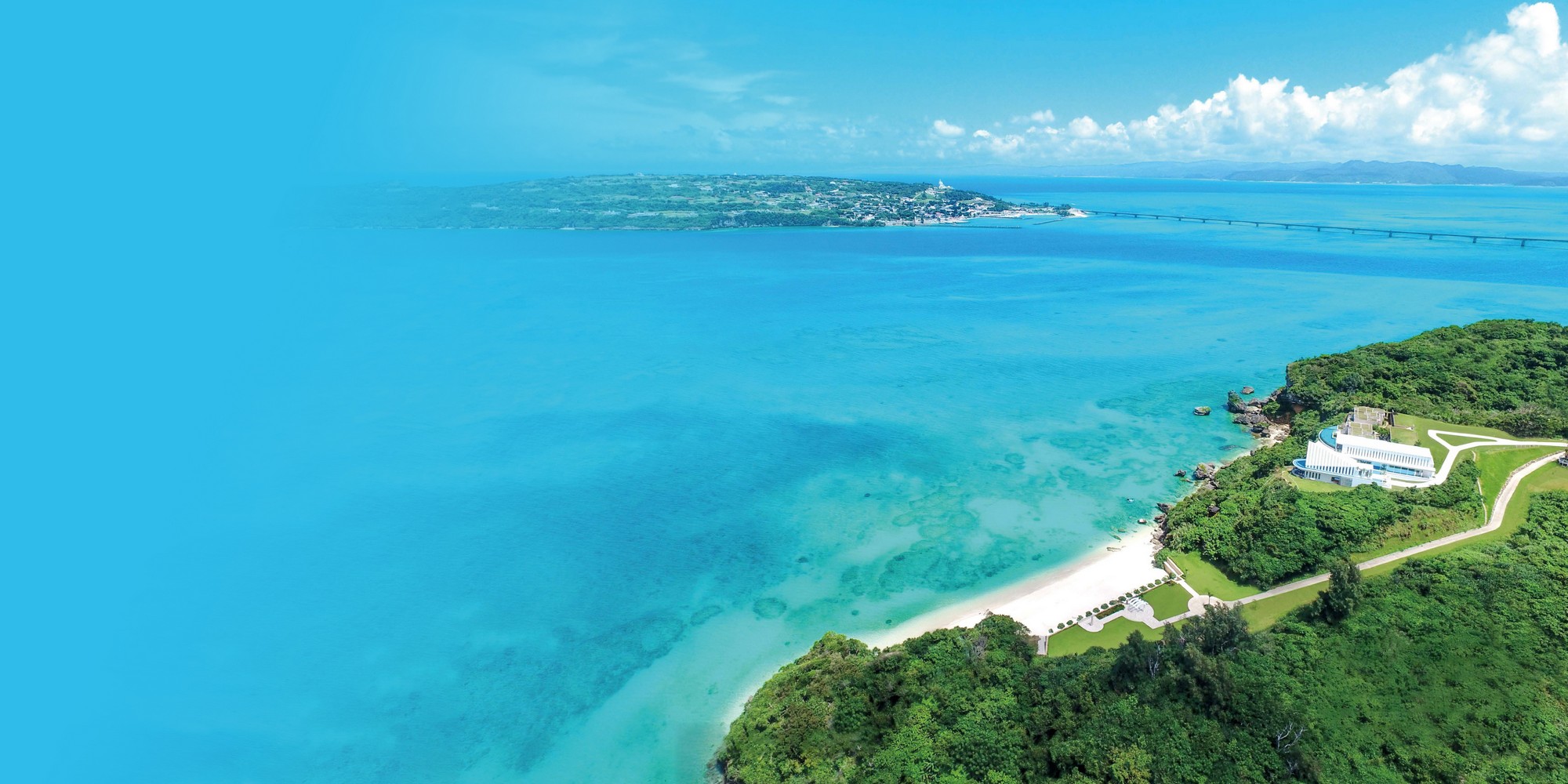 沖繩海外婚禮,聖陶芮塔教堂,Centlegenda Chapel,沖繩婚禮行程規劃,沖繩5天4夜,海外婚禮顧問,美國村婚禮,沖繩教堂推薦